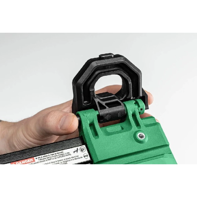 Vendita online Chiodatrice a batteria 18V NC1840DAW3Z corpo macchina